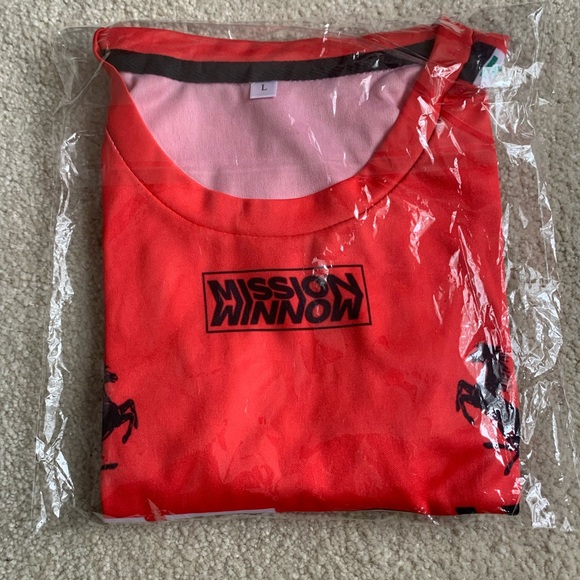 Ferrari brand new Mission Winnow 2024 Ferrari shirt size Large - Picture 6 of 6